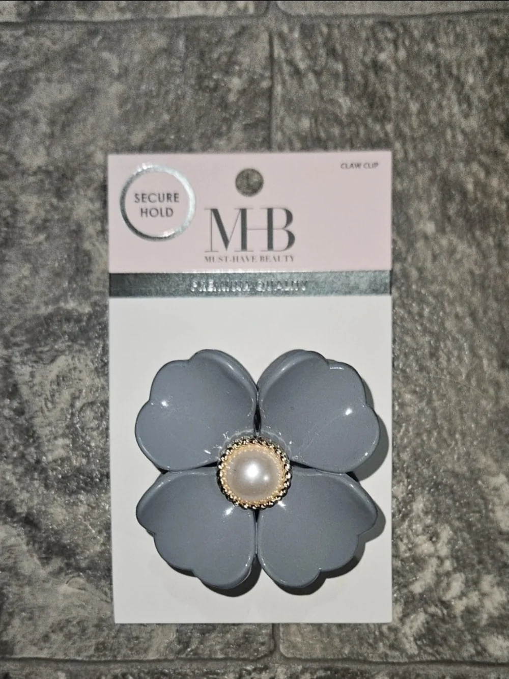 Must Have Beauty Acrylic Gray Flower Hair Claw Clip BNIB